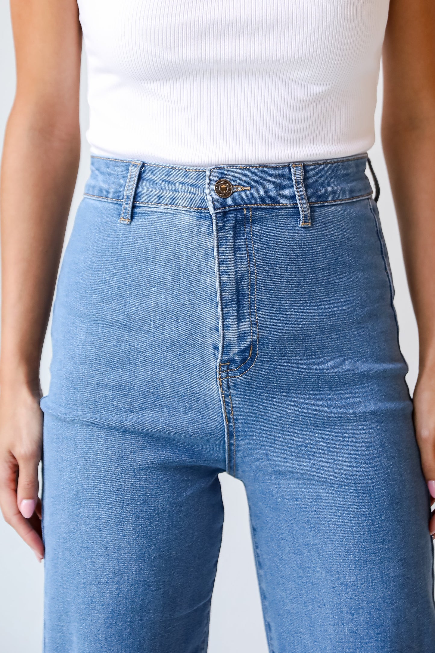 FINAL SALE - Jordyn Wide Leg Jeans