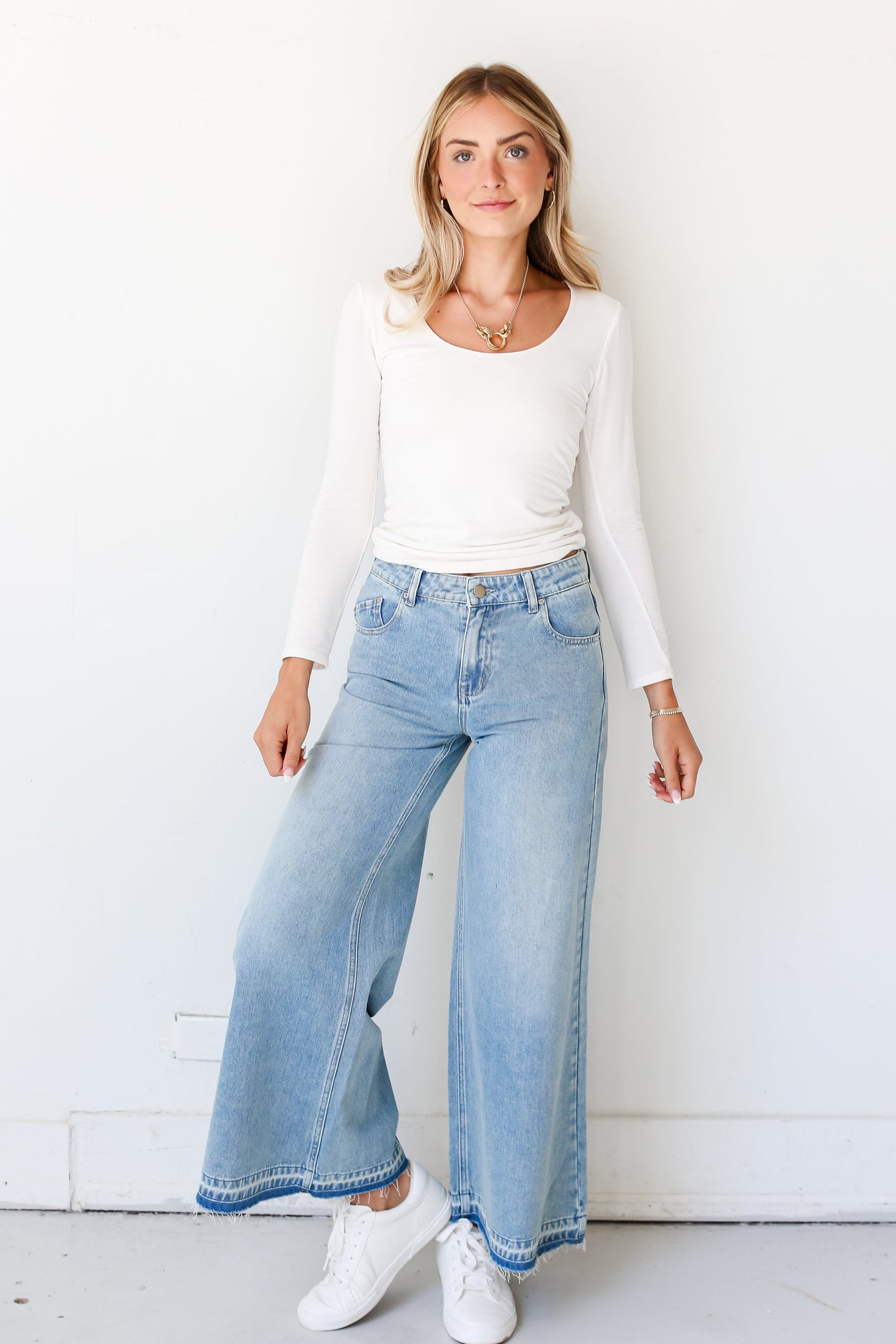 FINAL SALE - Exceptionally Cool Light Wash Wide Leg Jeans